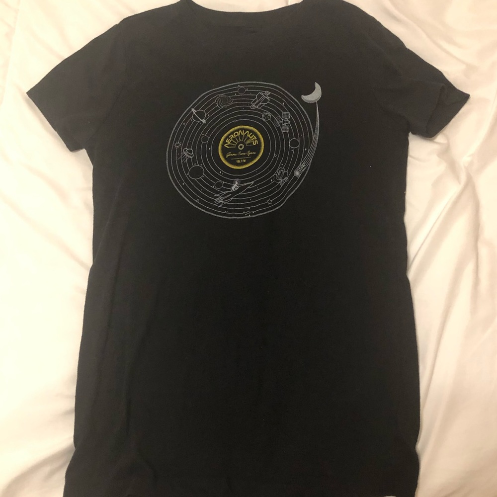 Aeropostale Vinyl Record Free State Graphic Tee